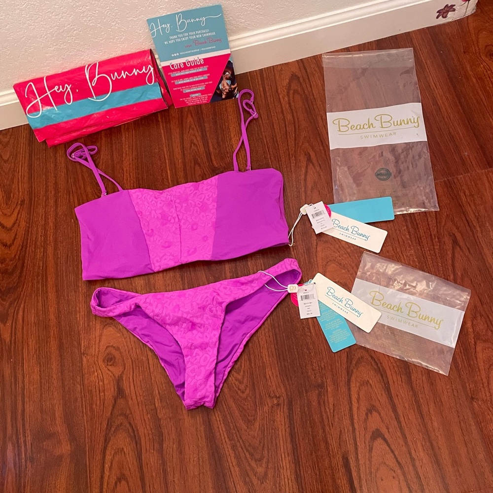 NWT Beach bunny bralette XL DESTINY bikini top bottoms